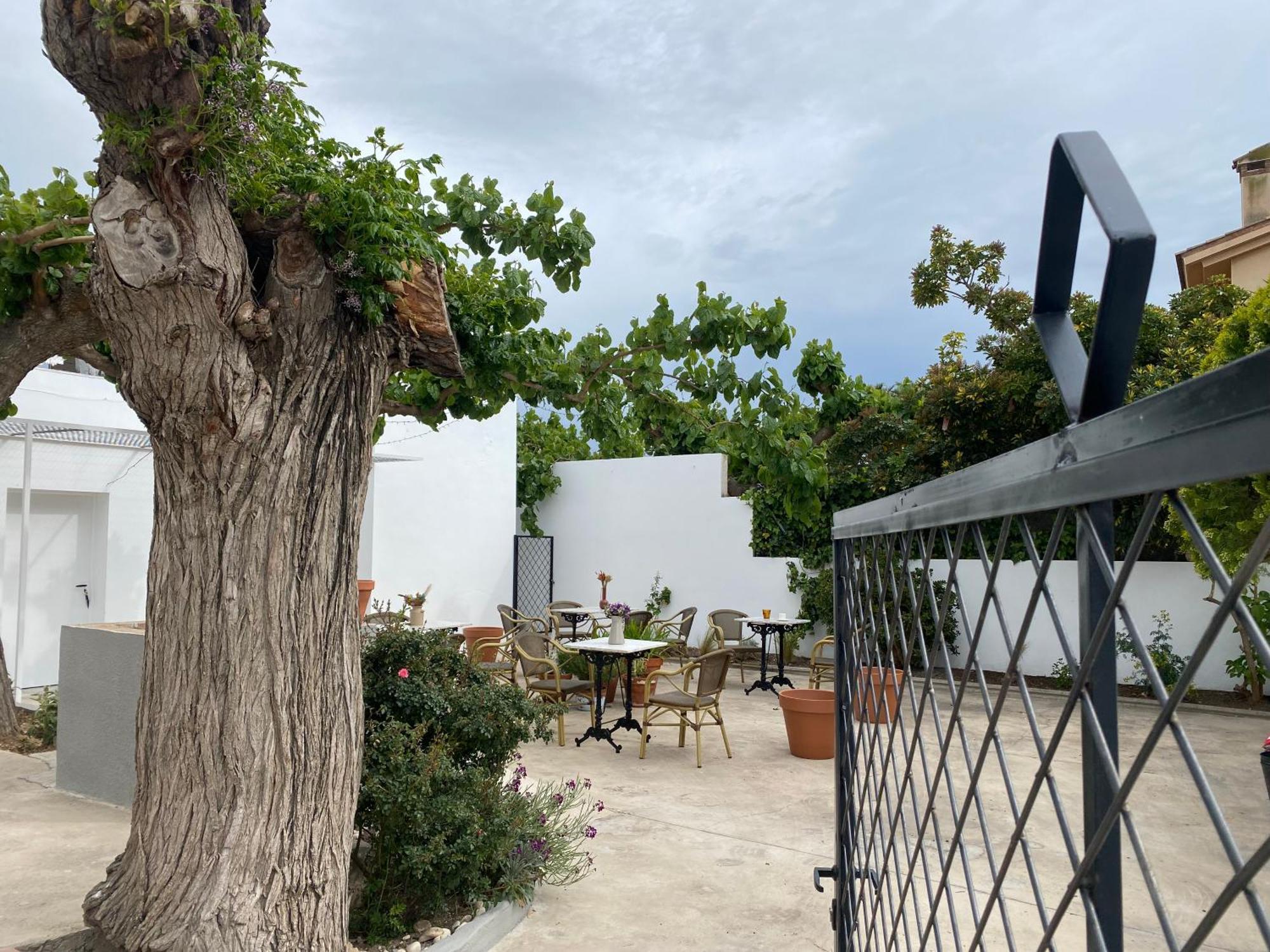 Les Filles Hotel Deltebre Exterior foto